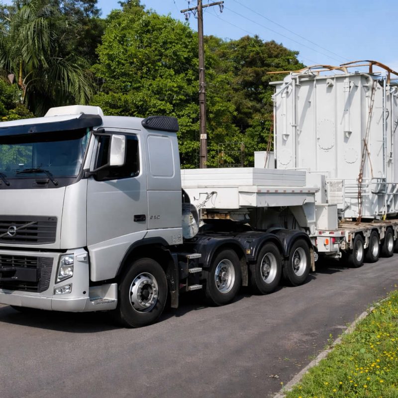 transporte carga pesada equipamentos industriais pesados